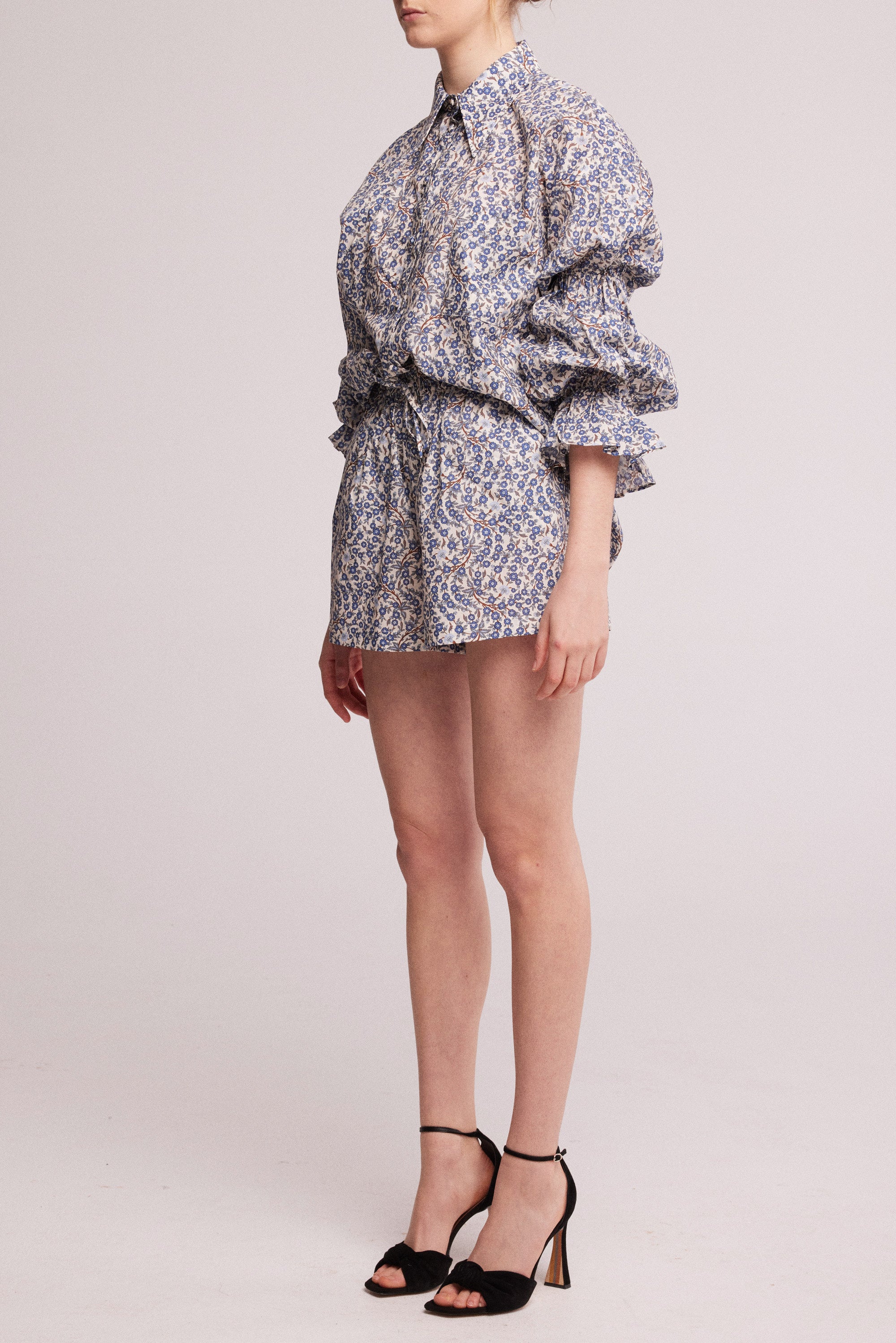 Oversized Poplin Gathered Sleeve Shirt Sample