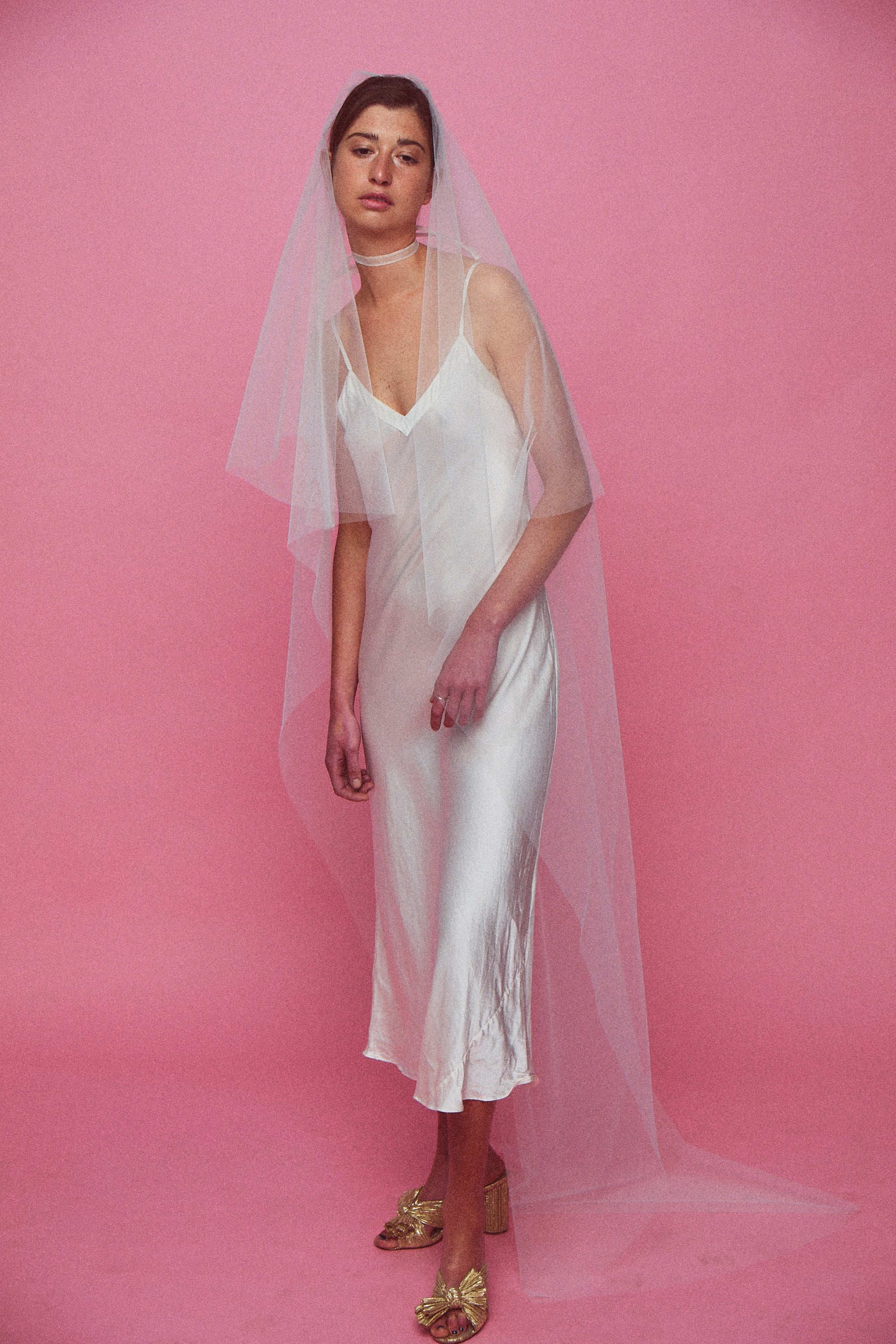 Dramatic Drop Veil