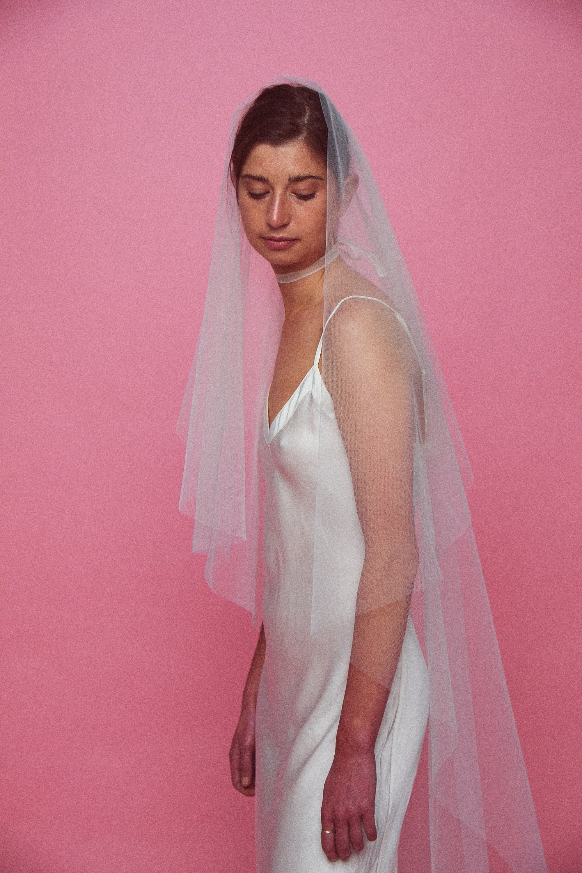 Dramatic Drop Veil