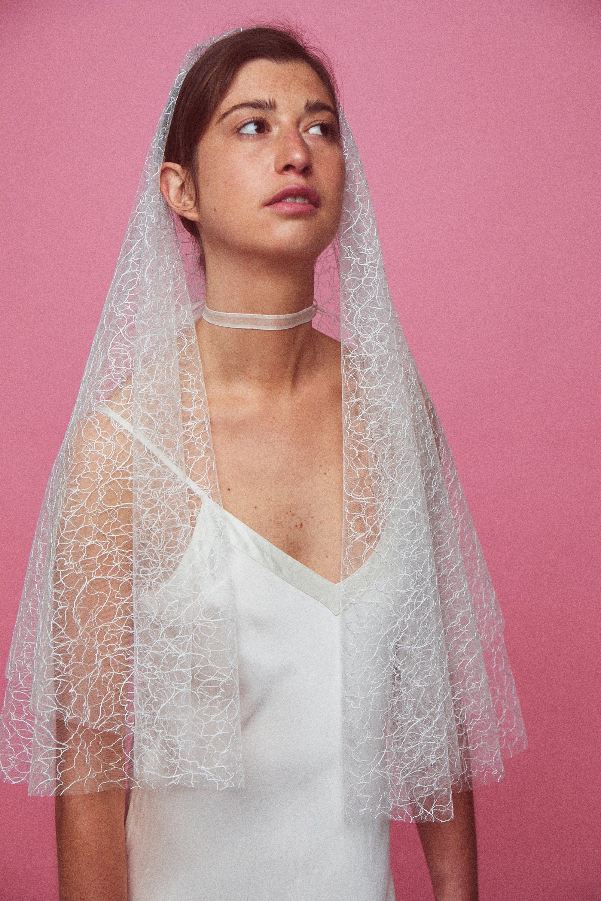 Medium Drop Veil
