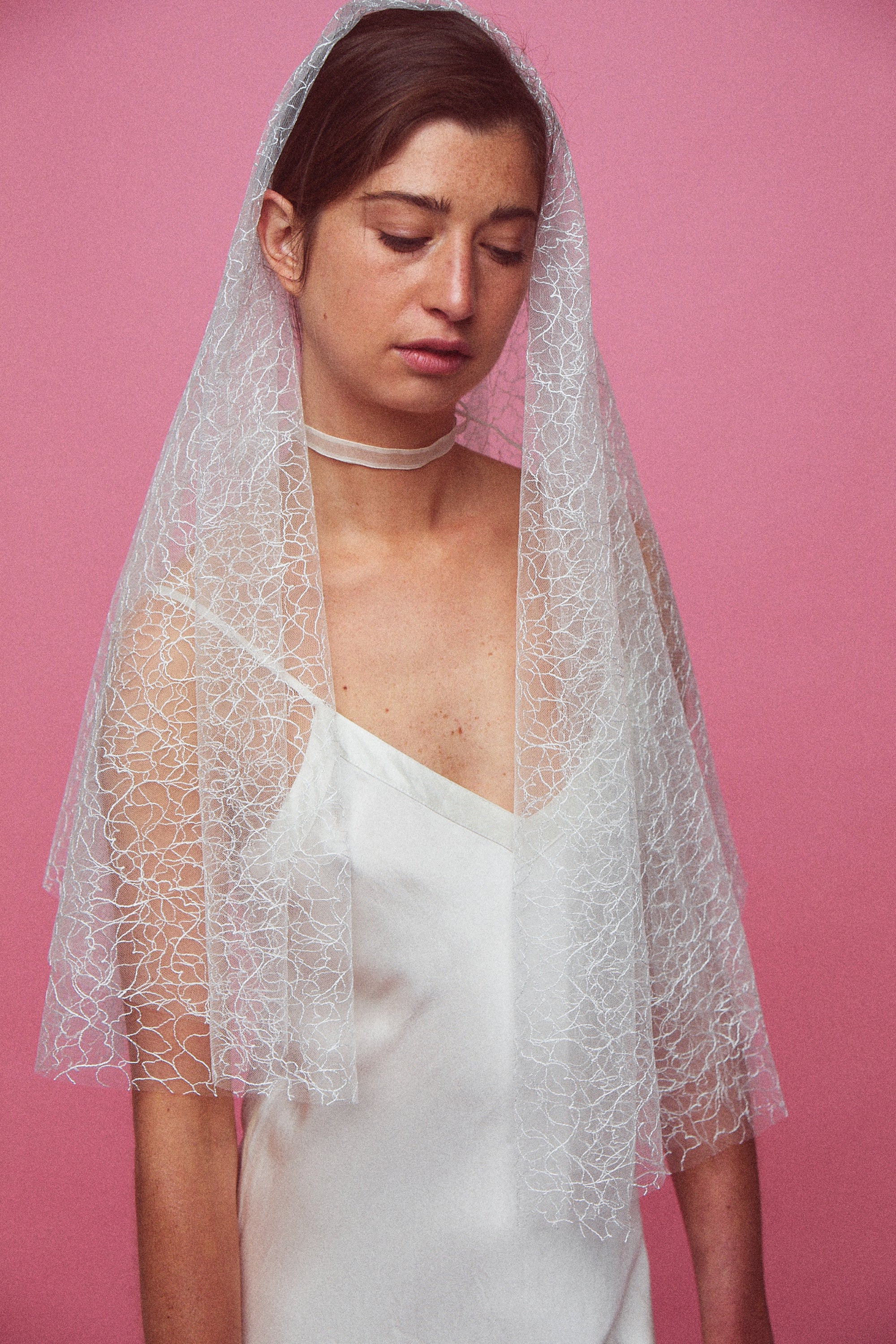 Medium Drop Veil