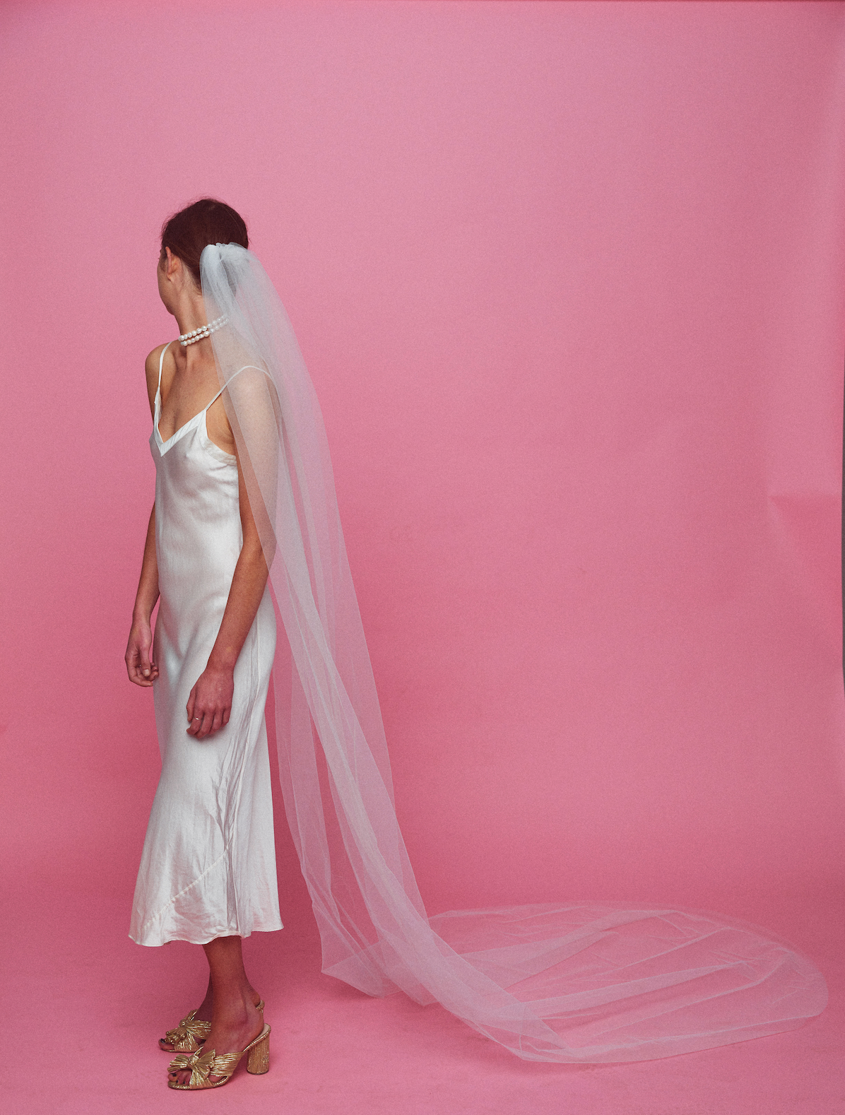 LONG GATHERED VEIL - PRE-SALE